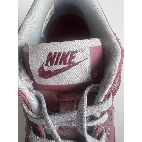 2007 Nike Dunk Low GS Team Red Metallic Silver Size 6y - Picture 2 of 9